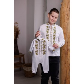 Ошатний чоловічок-вишиванка "Маленький дубочок"